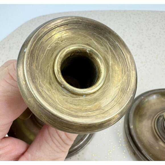 Vintage brass candlesticks, pair of adjustable push up candleholders - Picture 9 of 10